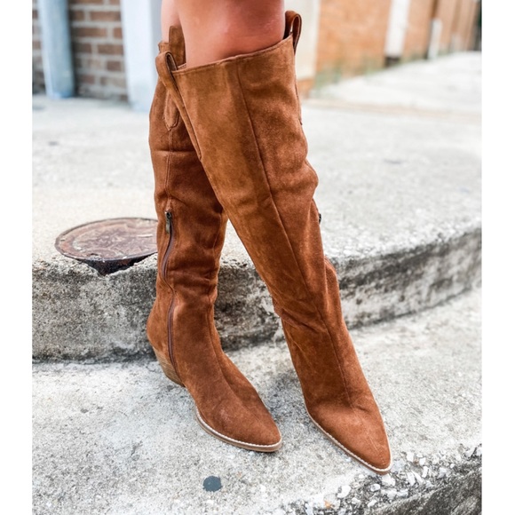 LAST PAIR! The Birkin Knee Boot - Picture 3 of 10